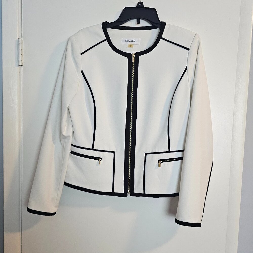 Calvin Klein white and black jacket/blazer